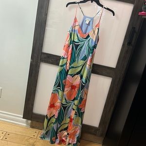 Nicole Miller NWT Muti Color Tropical Print Satin Maxi Dress with Pockets